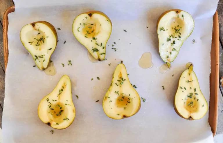 Roasted Pears with Thyme